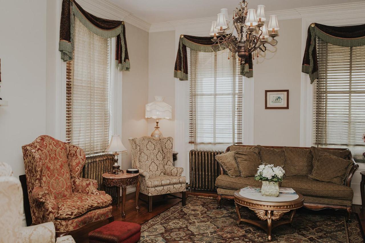 The Londonderry Inn เฮอร์ชีย์ ภายนอก รูปภาพ