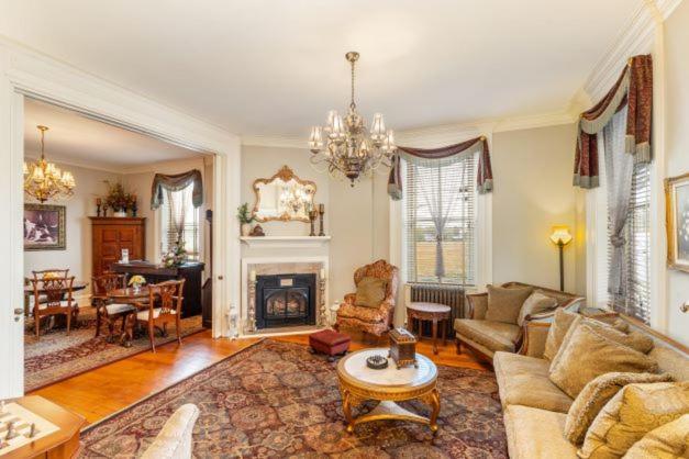 The Londonderry Inn เฮอร์ชีย์ ภายนอก รูปภาพ
