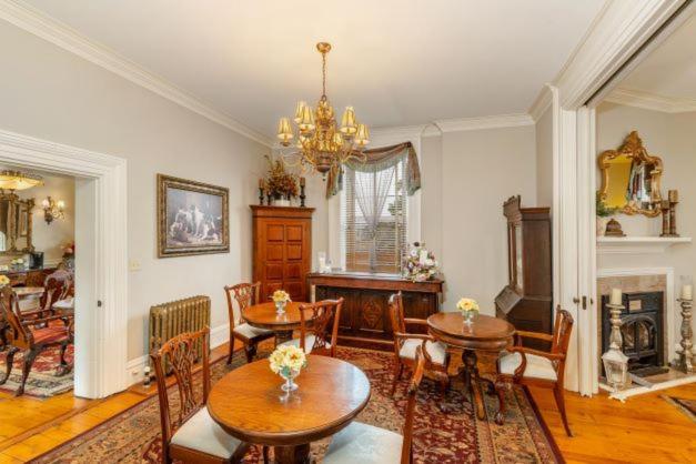 The Londonderry Inn เฮอร์ชีย์ ภายนอก รูปภาพ
